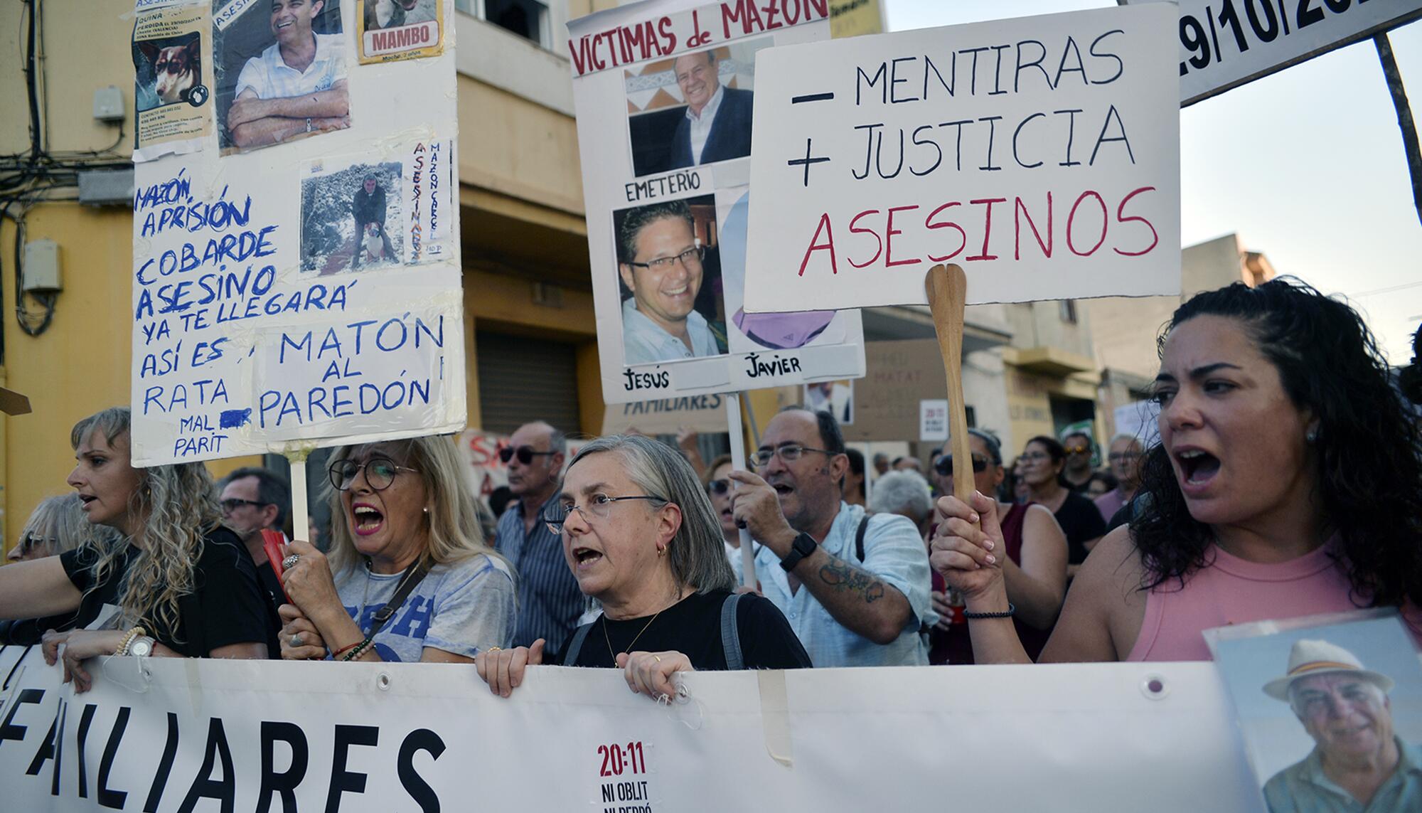 Novena manifestación “Mazón dimissió” - 8